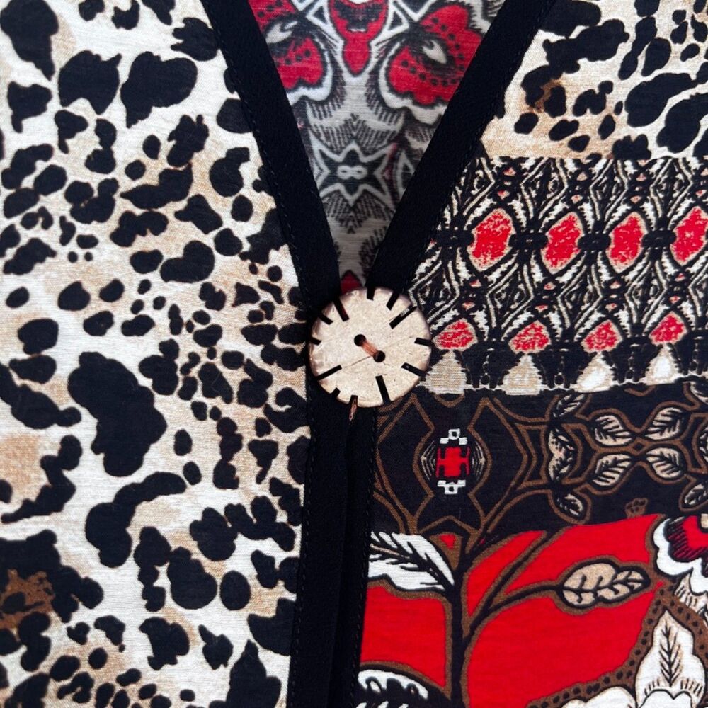 Multiples Maximalist Bold Abstract Vneck One Butt… - image 4